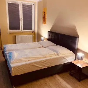 https://white-pearl-hostel.nuremberg-hotels.org