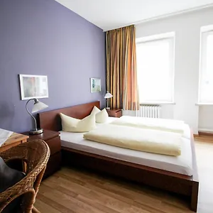 https://pension-guesthouse-am-hauptbahnhof.getmunichhotels.com